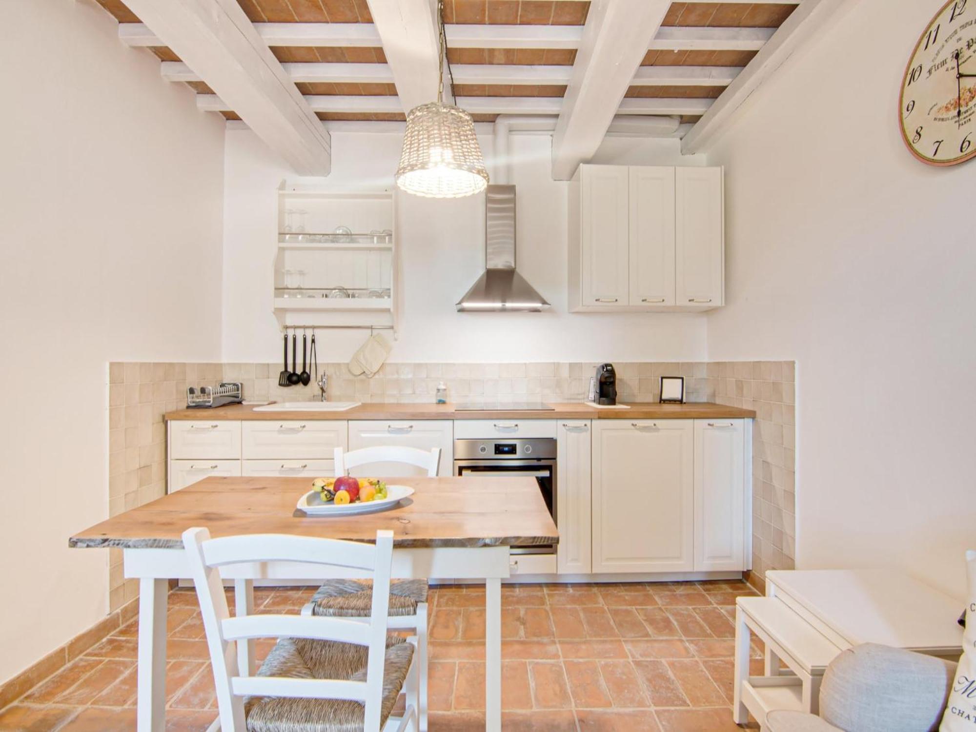 Stunning Apartment In Mombaroccio Near Metauro River Екстер'єр фото